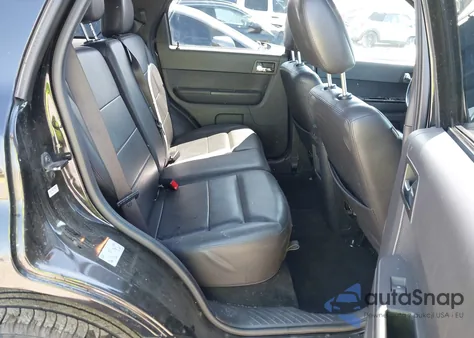 2012 Ford Escape Limited z USA, uszkodzony, nr VIN 1FMCU0EG8CKB55245